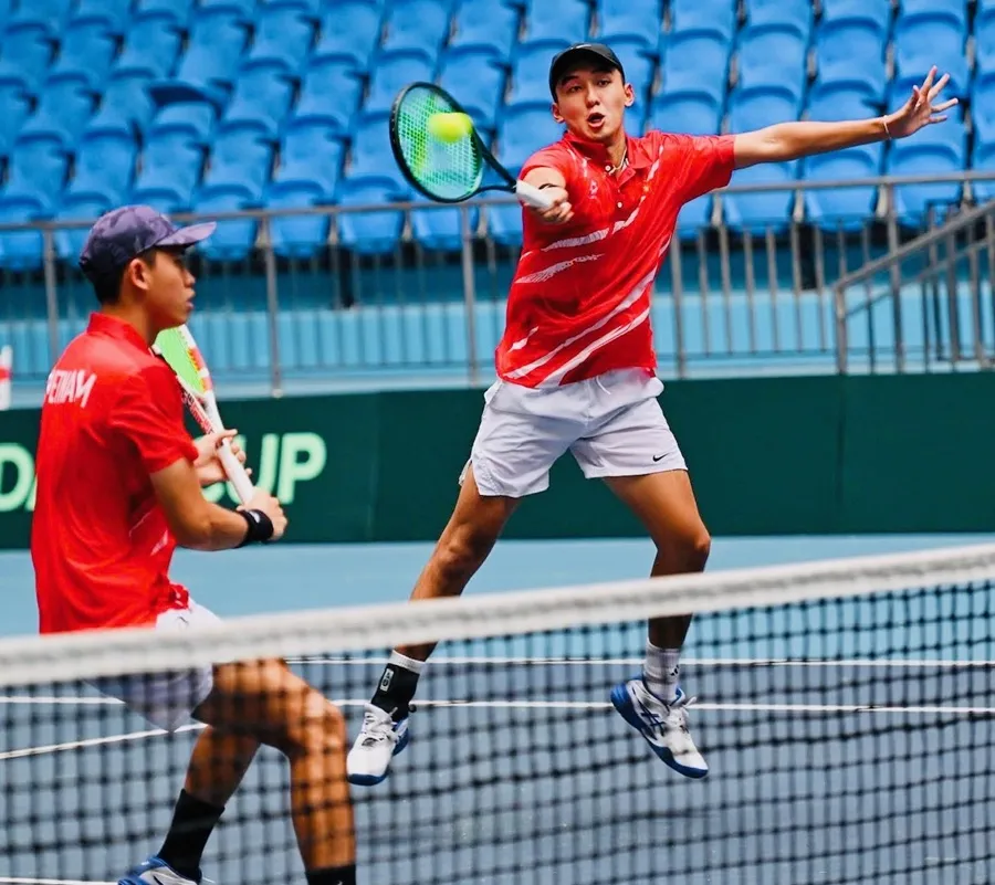 Đội quần vợt nam Việt Nam đang nỗ lực thi đấu tại Bắc Ninh. Ảnh: VTF