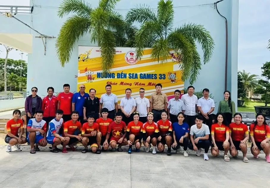Đội tuyển xe đạp Việt Nam vẫn đang tích cực tập luyện chuẩn bị SEA Games 33-2025 dù chưa biết lộ trình cụ thể. Ảnh: NGỌC VŨ
