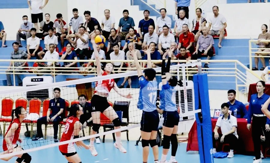 Đội nữ U23 Binh chủng Thông Tin đã lọt vào trận chung kết giải đấu năm nay. Ảnh: BCTTBĐ19