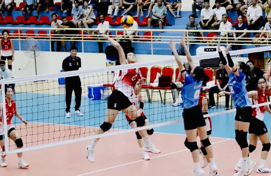 Cầu thủ U23 Binh chủng Thông Tin thi đấu tốt ở giải năm nay để lên ngôi vô địch chung cuộc. Ảnh: BCTTBĐ19