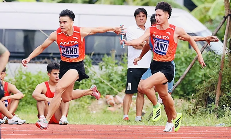 Ngần Ngọc Nghĩa vẫn đang là VĐV cự ly ngắn hàng đầu của điền kinh nam Việt Nam. Ảnh: HOÀNG TÙNG