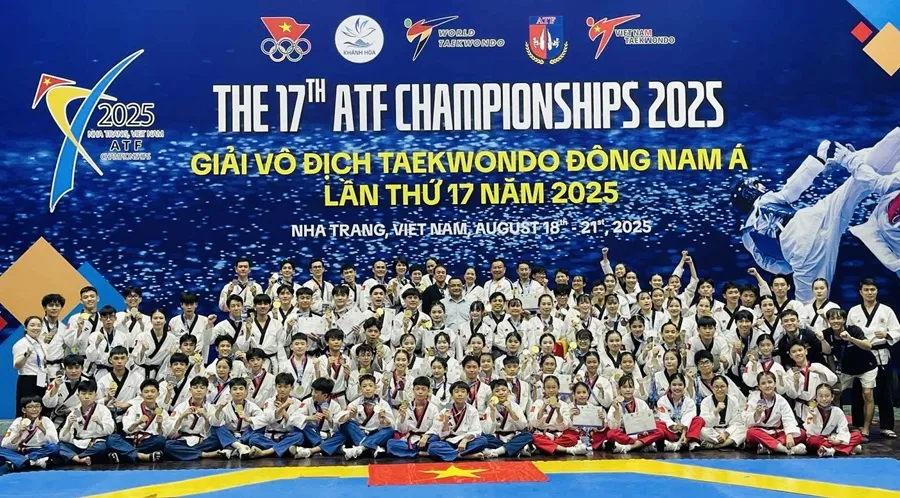 Đội taekwondo chủ nhà Việt Nam giành nhiều thành tích vô địch trong các nội dung thi đấu trẻ. Ảnh: VTF