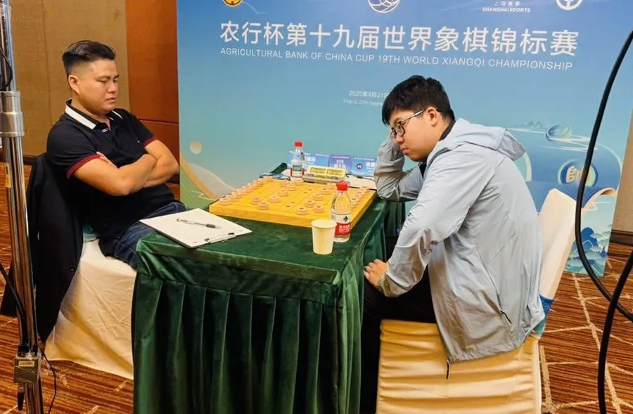 Lại Lý Huynh đã vô địch giải thế giới 2025 được tranh tài tại Trung Quốc. Ảnh: VXF