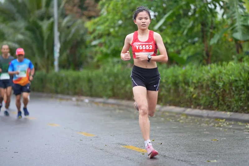 Chân chạy Hoàng Lê Quỳnh Như sẽ tham dự Đại hội thể thao trẻ châu Á 2025. Ảnh: TP.M