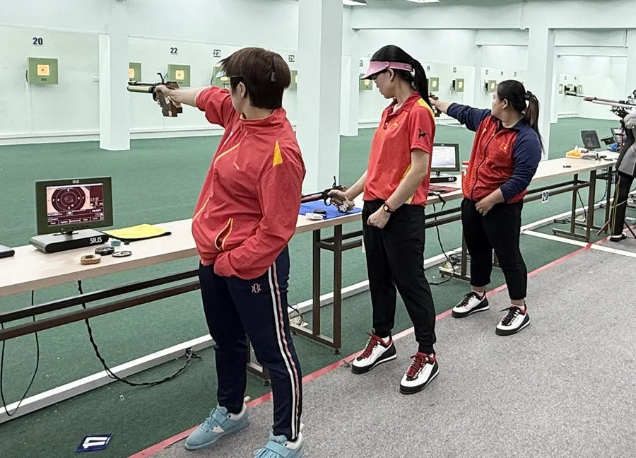 VĐV quan trọng của đội tuyển bắn súng Việt Nam chuẩn bị cho SEA Games 33-2025 đã được xác định. Ảnh: MINH CHIẾN