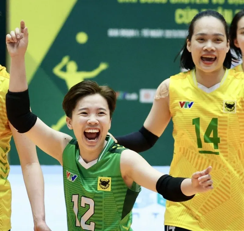 Cầu thủ VTV Bình Điền Long An đang giữ vững vị trí ở nhóm đầu. Ảnh: DŨNG PHƯƠNG