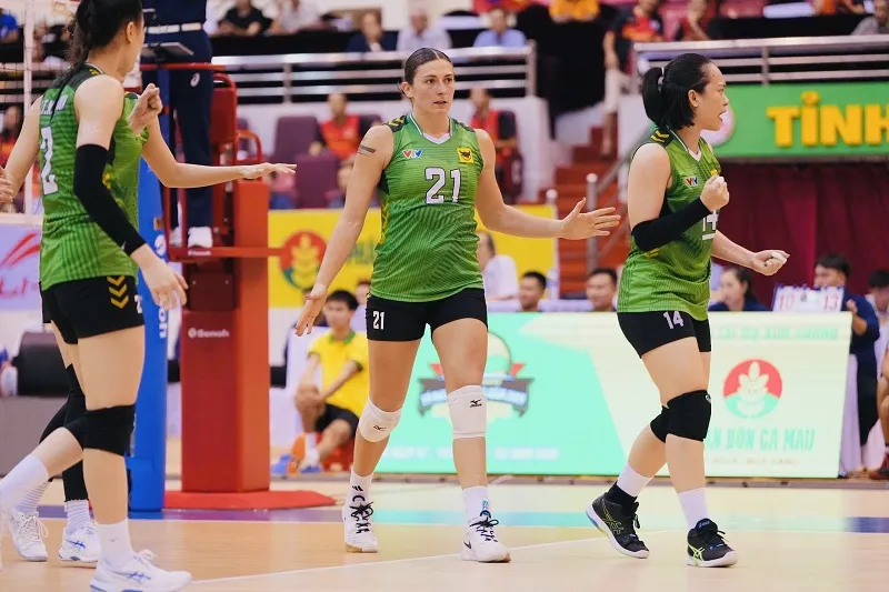 Cầu thủ ngoại binh vẫn đang đóng góp chuyên môn đáng kể cho các đội bóng tại giải vô địch quốc gia ở Việt Nam. Ảnh: VFV