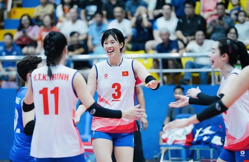 bong chuyen nu VN thanh thuy 1.jpg