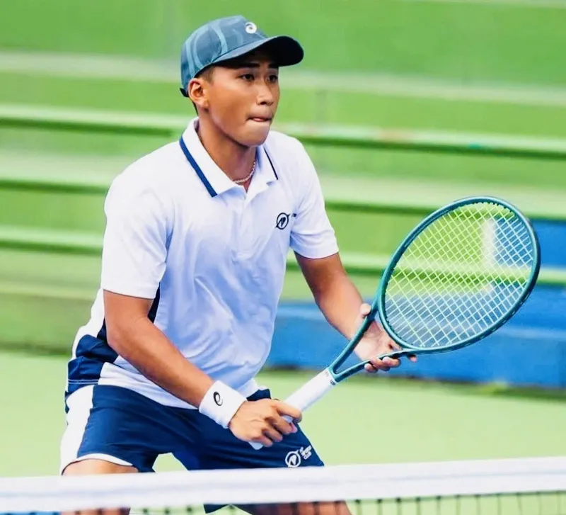 Tay vợt Vũ Hà Minh Đức đã dừng bước tại giải quần vợt M15 ở Malaysia. Ảnh: VTF