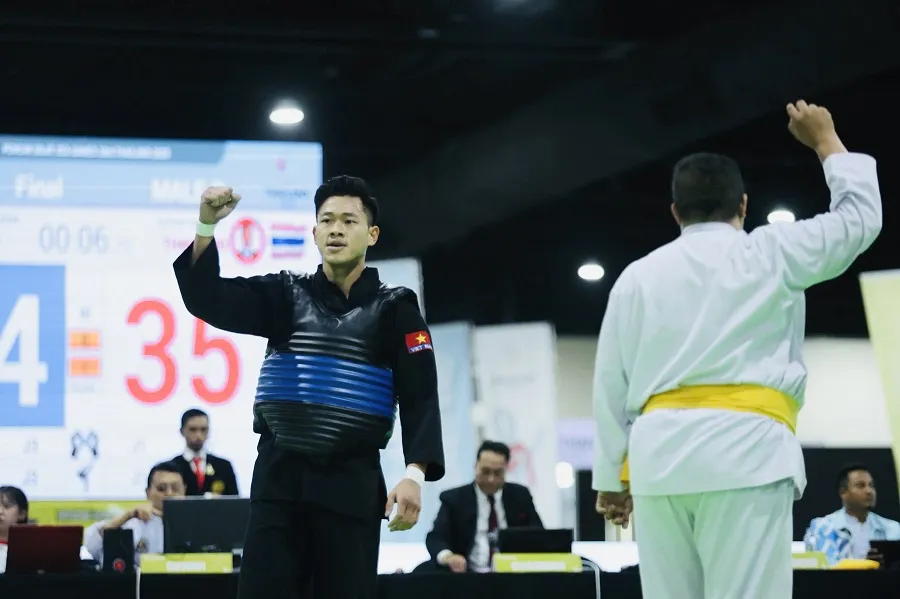 Võ sĩ Nguyễn Tấn Sang được tham gia Ban huấn luyện đội tuyển pencak silat quốc gia 2026. Ảnh: DŨNG PHƯƠNG