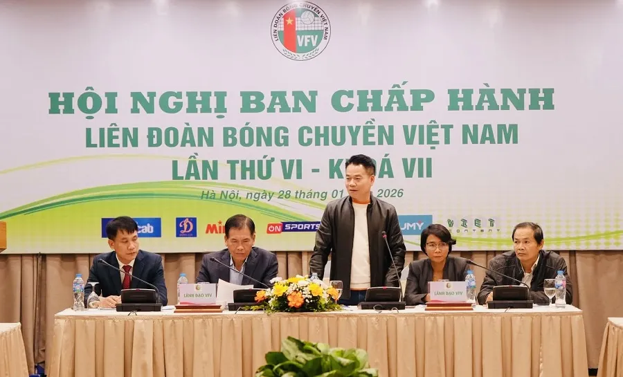 Ban chấp hành Liên đoàn bóng chuyền Việt Nam đã làm việc ngày 28-1. Ảnh: VFV