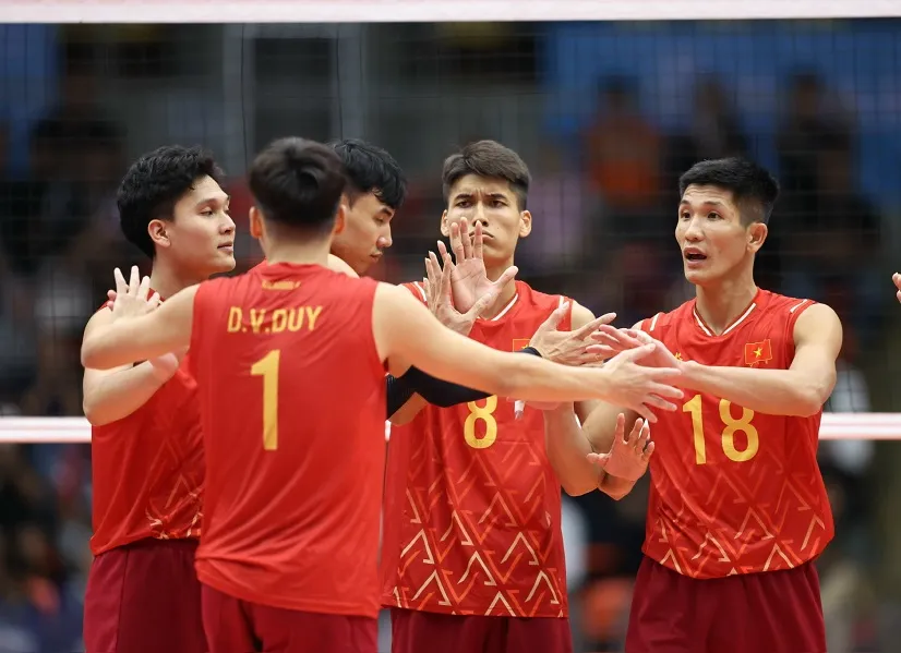 Dự kiến đội tuyển bóng chuyền nam Việt Nam có thể tìm thuê chuyên gia huấn luyện năm 2026. Ảnh: DŨNG PHƯƠNG