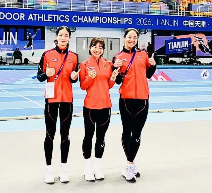 Các tuyển thủ điền kinh Việt Nam tại giải vô địch trong nhà châu Á 2026. Ảnh: MỸ HẠNH