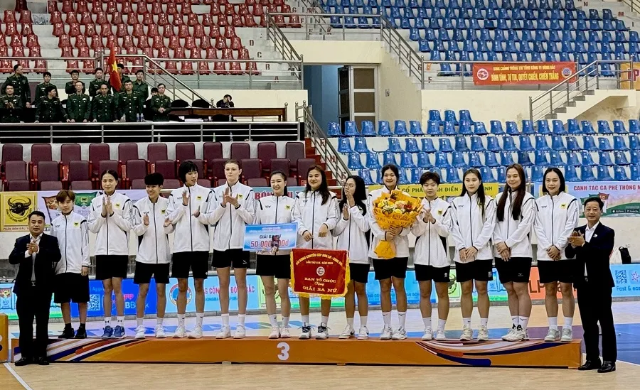 Đội VTV Bình Điền Long An từng giành vị trí hạng 3 tại Cúp Hoa Lư-Bình Điền năm 2025. Ảnh: MINH CHIẾN