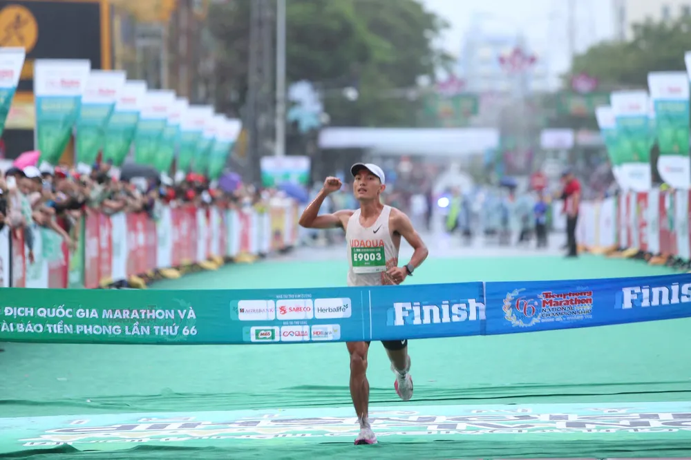 Các VĐV tham dự giải vô địch quốc gia Marathon 2026 sẽ được kiểm tra doping ngẫu nhiên do chương trình thi đấu nằm trong Đại hội thể thao toàn quốc lần thứ X-2026. Ảnh: NHƯ Ý