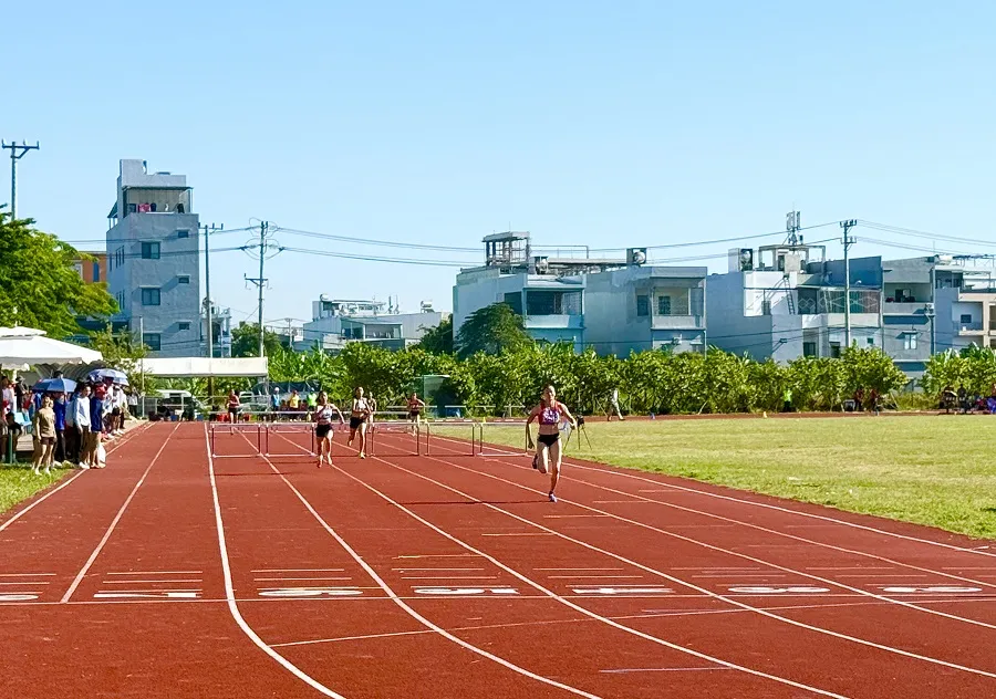 VĐV tham dự nội dung nữ của giải điền kinh thuộc hệ thống quốc gia tại Việt Nam sẽ bắt buộc kiểm tra giới tính trước thi đấu. Ảnh: MINH CHIẾN