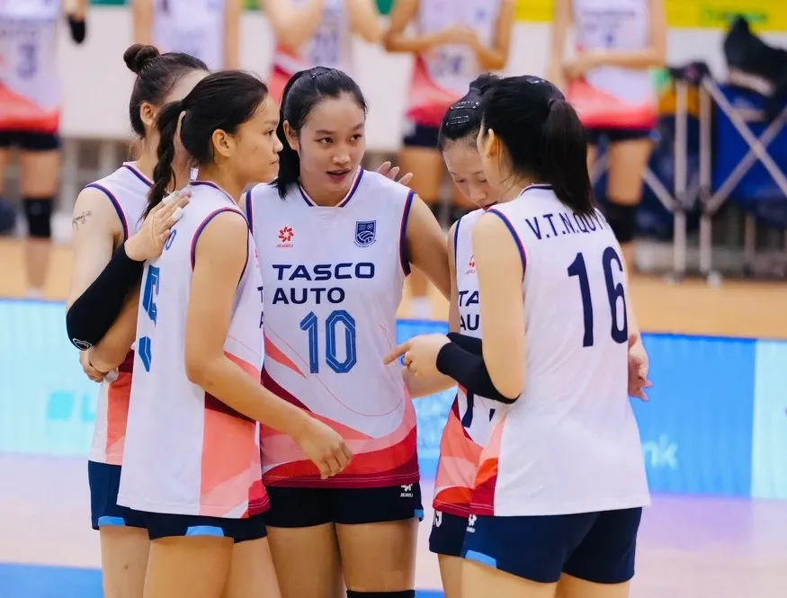 Đội nữ Hà Nội không giành được suất bán kết tại Ninh Bình. Ảnh: VFV