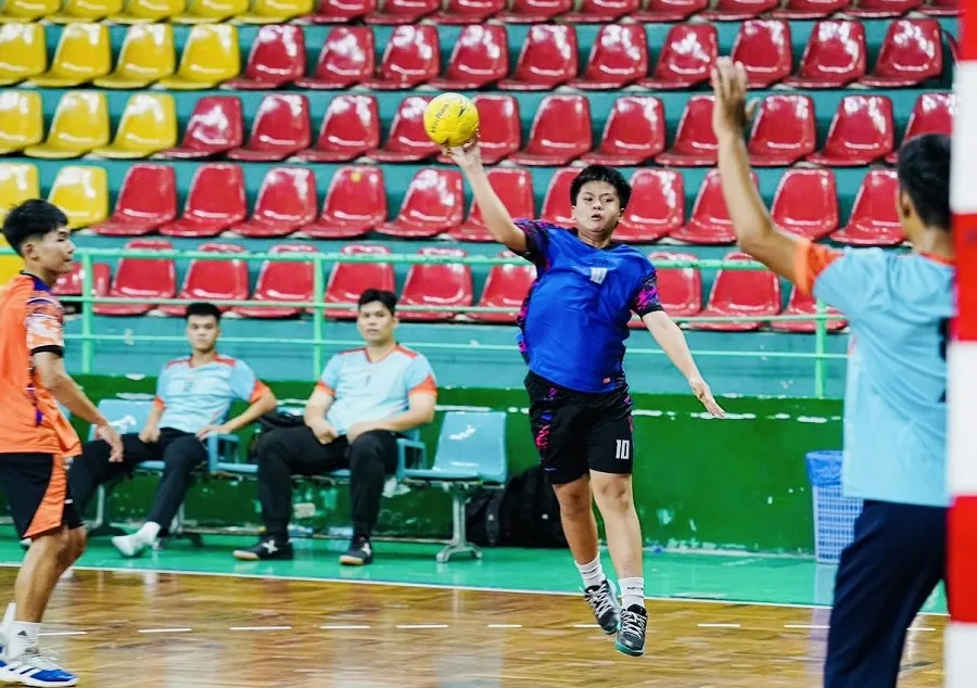 Cầu thủ bóng ném đội Tao Đàn (TPHCM) đã thi đấu tốt tại giải. Ảnh: VHF