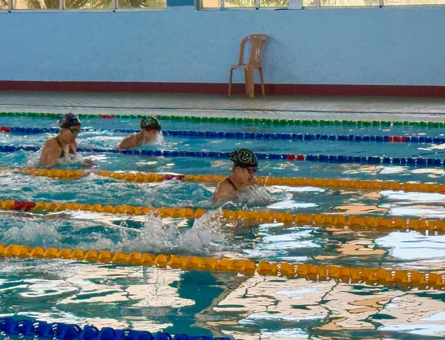 VĐV đã tập trung thi đấu để nắm bắt thành tích ngay tại giải đầu tiên trong năm 2026. Ảnh: MINH CHIẾN