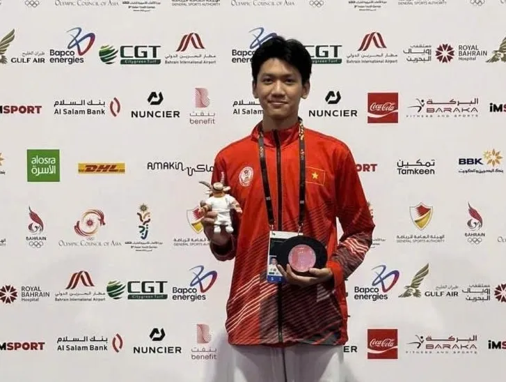 Võ sĩ Trần Hồ Nhân Văn của đội tuyển taekwondo trẻ Việt Nam từng có HCĐ tại Đại hội thể thao trẻ châu Á 2025. Ảnh: CỤC TDTT VN