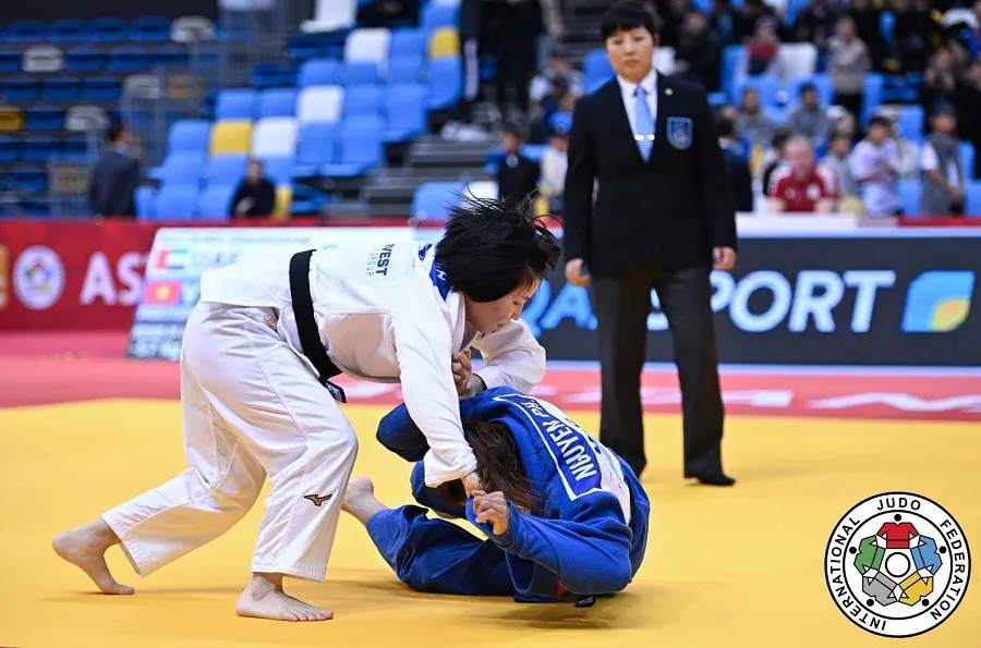 Võ sĩ Nguyễn Ngọc Diễm Phương (xanh) của đội tuyển judo Việt Nam. Ảnh: IJF