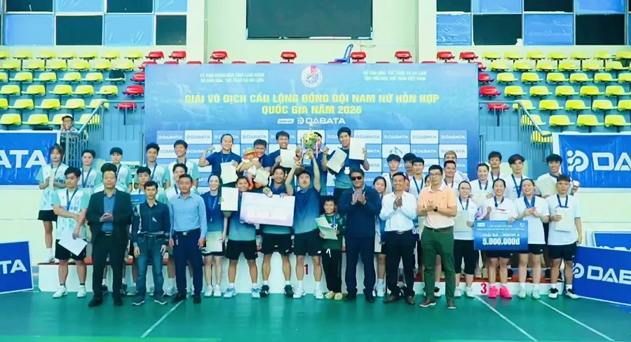 Đội cầu lông TPHCM đã có ngôi vô địch xứng đáng tại giải đấu năm nay. Ảnh: VBF