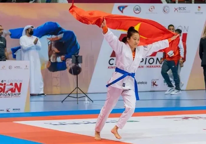 Phùng Thị Huệ bất ngờ có tên trong danh sách thi đấu giải thế giới dành cho nội dung contact. Ảnh: ASIANJUJITSU