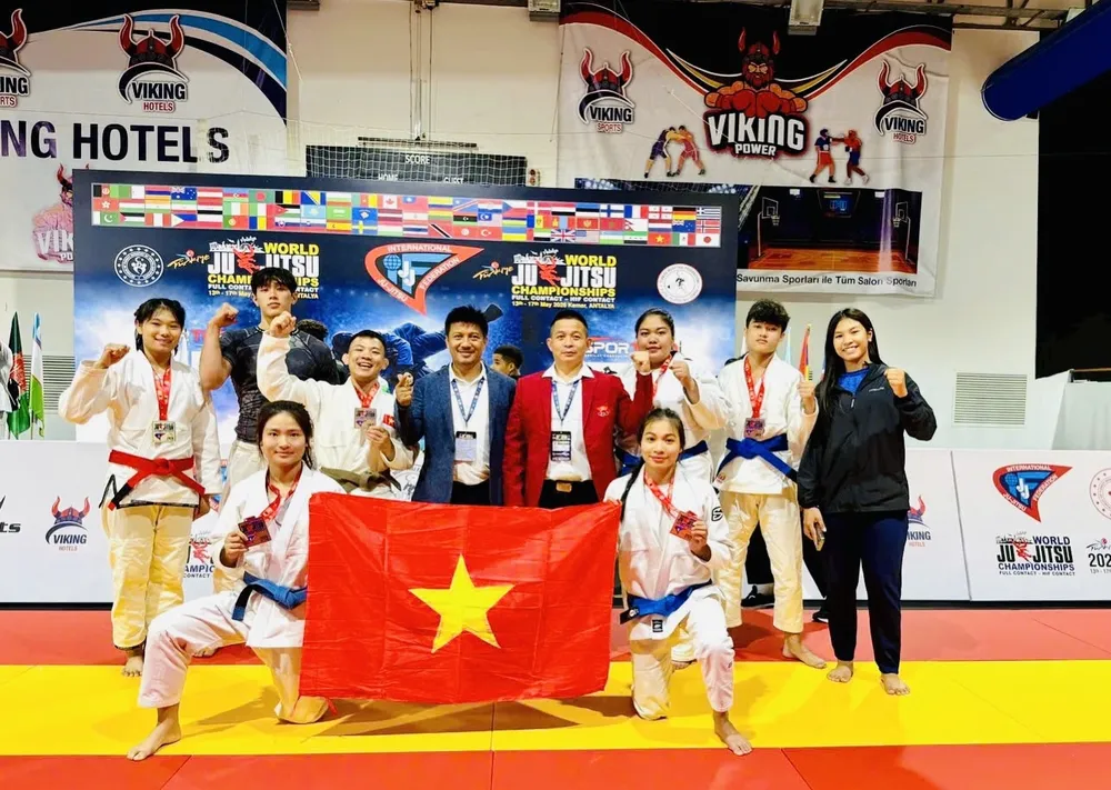 Đội tuyển jujitsu Việt Nam có các chiến thắng trong ngày đầu khai mạc tại Thổ Nhĩ Kỳ. Ảnh: BÙI ĐÌNH