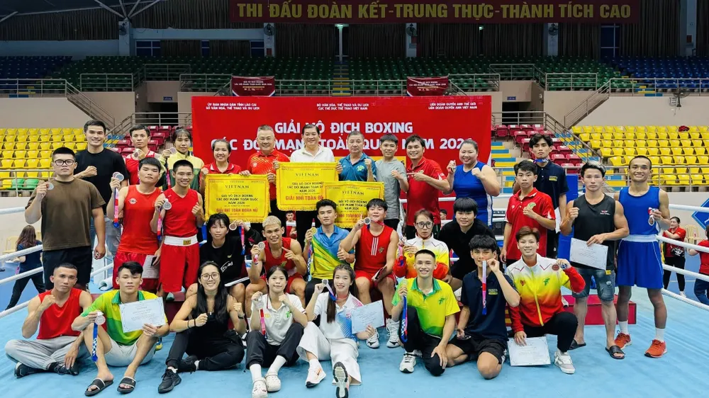 Đội TPHCM giành vị trí hạng nhì toàn đoàn tại giải đấu lần này ở Lào Cai. Ảnh: BOXINGTPHCM
