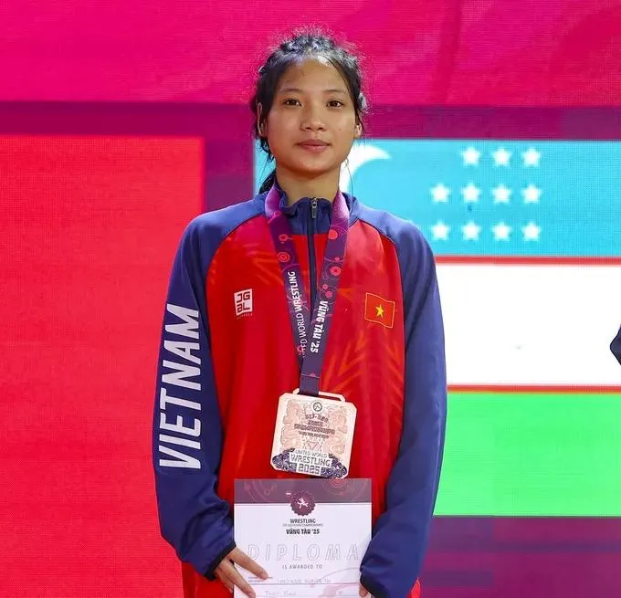 Tuyển thủ Nguyễn Thị Ngọc từng có huy chương tại giải vô địch trẻ châu Á năm 2025 đã diễn ra ở Việt Nam. Ảnh: UWW