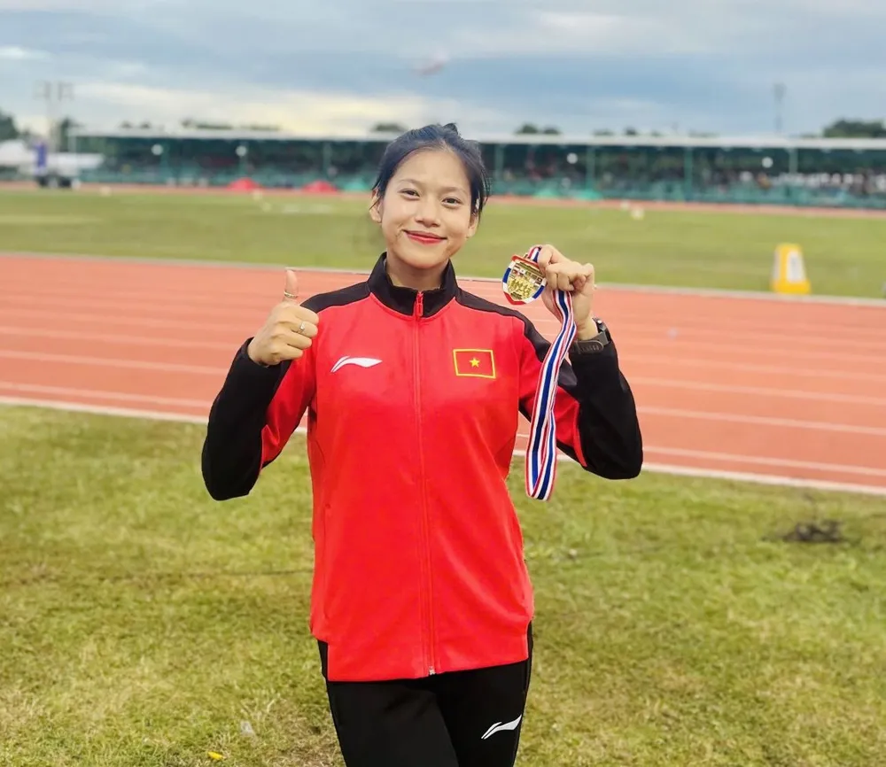 Hoang-Thi-Ngoc-Anh-2.jpg