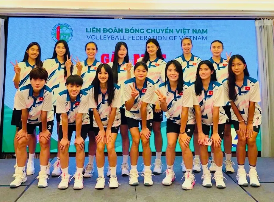 Đội điền kinh trẻ nữ U18 Việt Nam sẽ sang Thái Lan vào ngày 21-6. Ảnh; VFV
