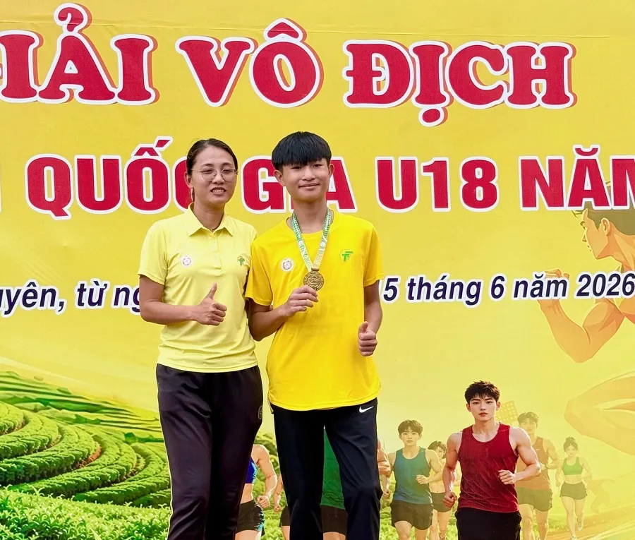VĐV điền kinh TPHCM đã có tấm HCV nhảy cao nam tại giải năm nay. Ảnh: MINH CHIẾN
