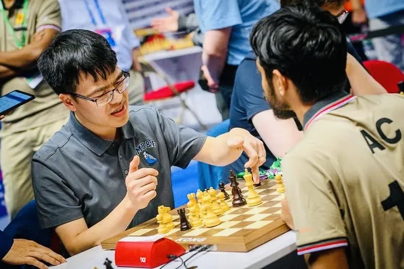 Lê Quang Liêm đang tranh tài tại Hongkong (Trung Quốc). Ảnh: FIDE