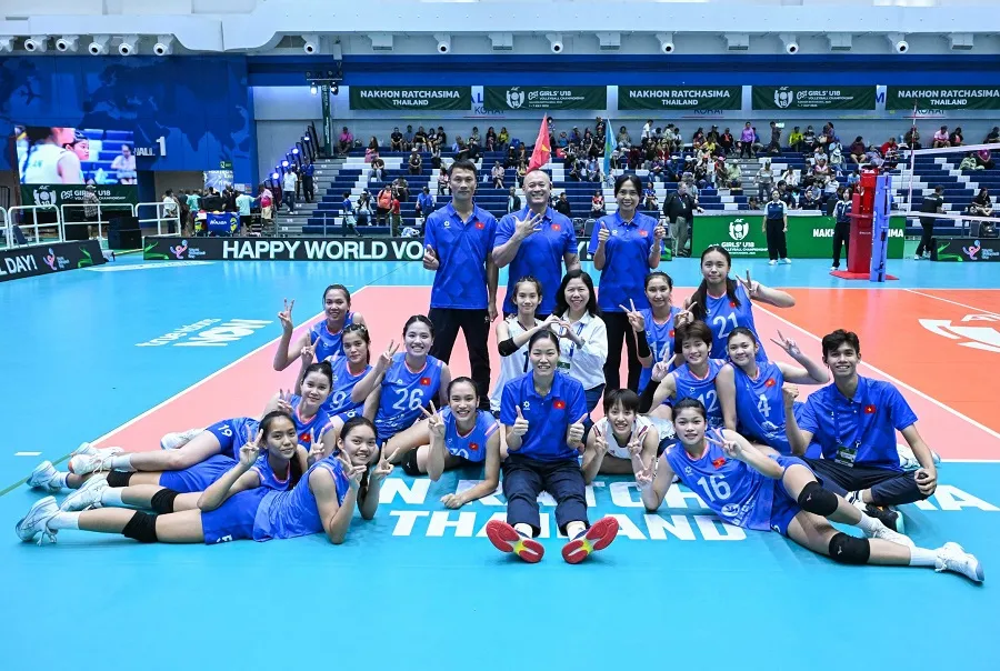 Đội tuyển bóng chuyền nữ U18 Việt Nam kết thúc thi đấu tại Thái Lan, về nước ngày 8-7. Ảnh: AVC