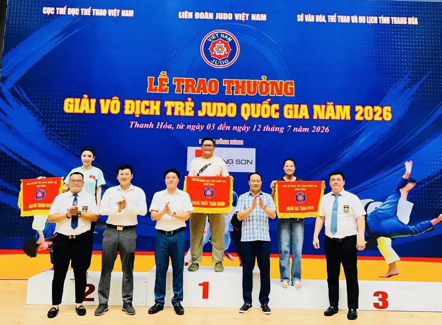 Các đơn vị dẫn đầu thành tích tại giải vô địch trẻ quốc gia 2026. Ảnh: NGUYỄN HỮU
