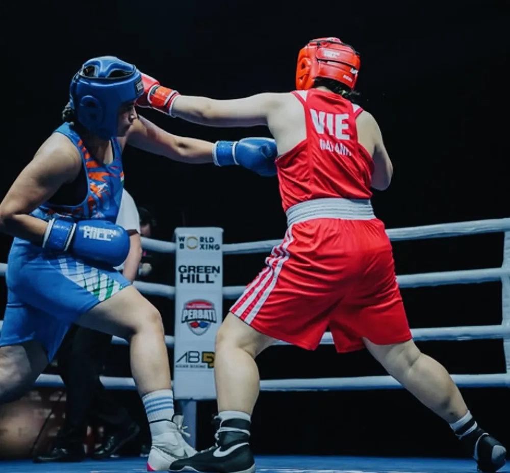 Võ sĩ boxing trẻ Việt Nam đã thi đấu tại Indonesia vừa qua. Ảnh: ASIABOXING