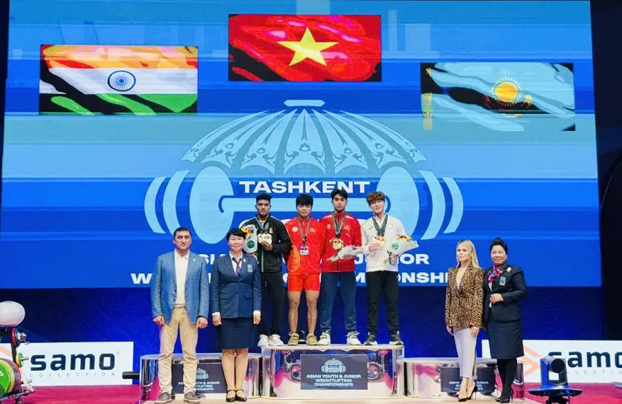Lực sĩ trẻ của cử tạ Việt Nam có thành tích HCV tại giải đấu năm nay ở Uzbekistan. Ảnh: NGUYỄN HUY