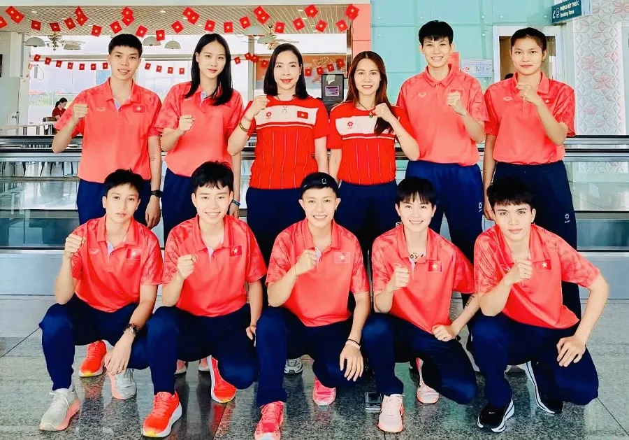 Đội tuyển cầu mây nữ Việt Nam sang Thái Lan tập huấn. Ảnh: THÁI XUÂN