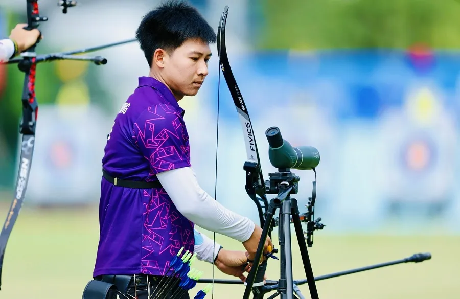 Lê Quốc Phong, một trong những cung thủ được tập huấn chuẩn bị cho ASIAD 20 (Ảnh: DŨNG PHƯƠNG)