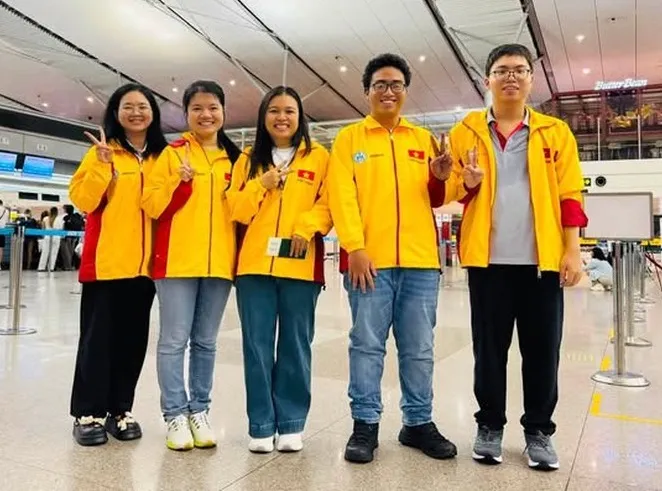 Kỳ thủ cờ vua Việt Nam lên đường tới Uzbekistan tham dự Olympiad 2026. Ảnh: LIÊN ĐOÀN CỜ VN-VCF