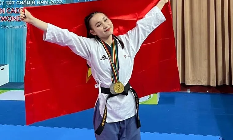 Võ sĩ biểu diễn quyền Châu Ngọc Tuyết Sang của taekwondo Việt Nam. Ảnh: TAEKWONDO VIETNAM