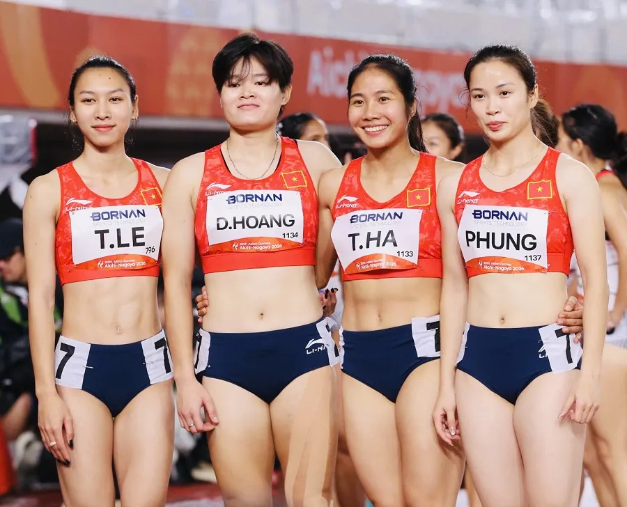Đội tiếp sức 4x100m điền kinh nữ chờ đợi giành huy chương ASIAD 20. Ảnh: LƯỢNG LƯỢNG