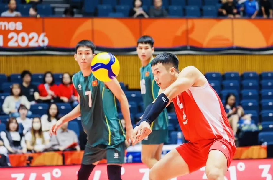 Tuyển bóng chuyền nam Việt Nam sẽ gặp đối thủ Indonesia trong ngày tranh tài 2-10. Ảnh: AINAGOC