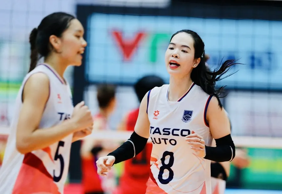 Cầu thủ nữ Hà Nội sẽ gặp đội Binh chủng Thông tin trong ngày đầu tiên của vòng 2 năm nay. Ảnh: DŨNG PHƯƠNG