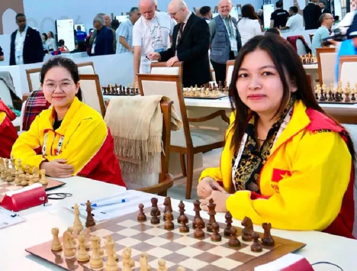 Đại kiện tướng Nguyễn Thị Mai Hưng (phải) đại diện cho cờ vua nữ TPHCM tranh tài tại giải ở Cần Thơ. Ảnh: FIDE