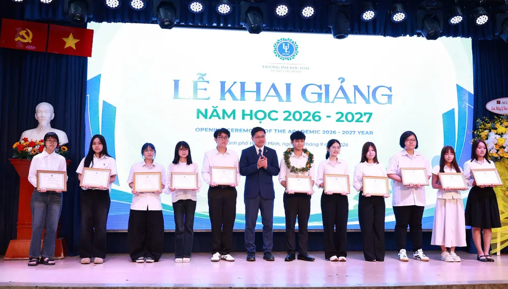 Truong_DH_Luat_TPHCM_Khai_Giang_Nam_hoc_2026_2027_2.jpg