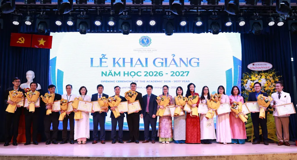 Truong_DH_Luat_TPHCM_Khai_Giang_Nam_hoc_2026_2027_3.jpg