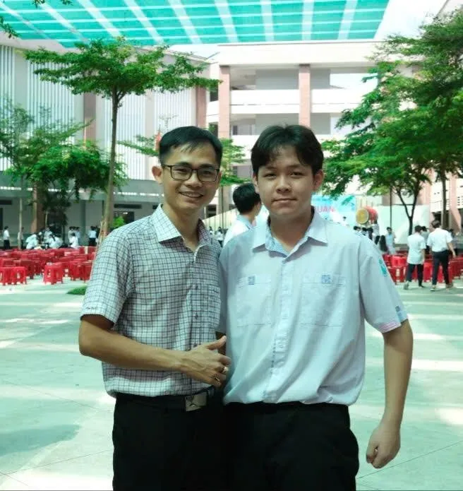 LE_THANH_DANH_VA_THAY_PHAN_THANH_TUNG.jpg