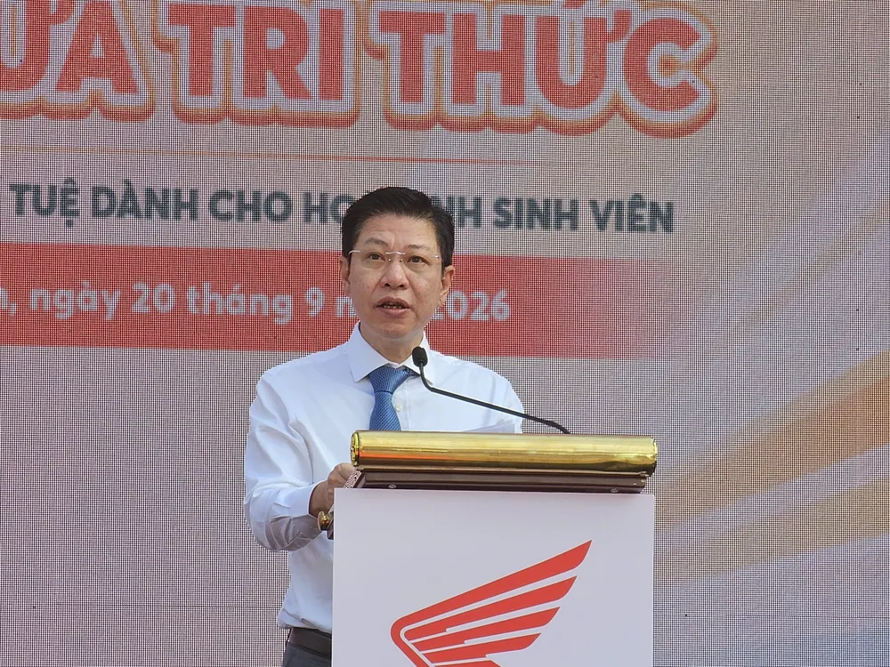SV_HS_TPHCM_tranh_tai_kien_thuc_an_toan_giao_thong_1.jpg